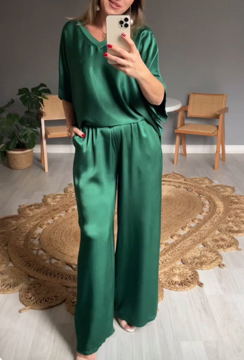 Leona – Flowy Elegance Two-Piece Set