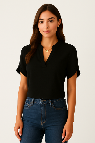 Fiora Classic V-Neck Essential