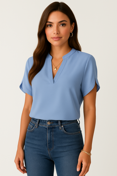 Fiora Classic V-Neck Essential