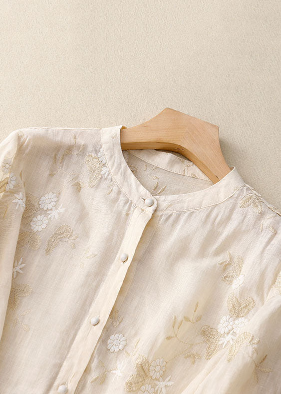 Beaumont | Embroidered Accent Blouse
