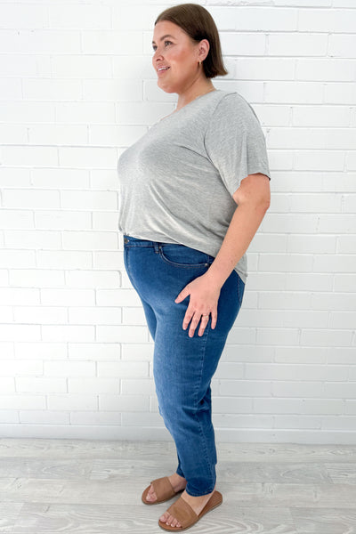 Elara Strech Jeans