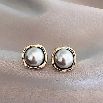 Jaelith | Black Pearl Earrings